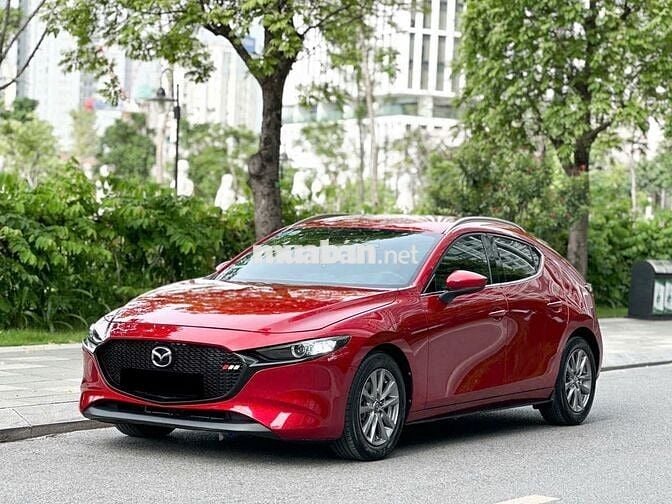 Mazda 3 sport luxury
