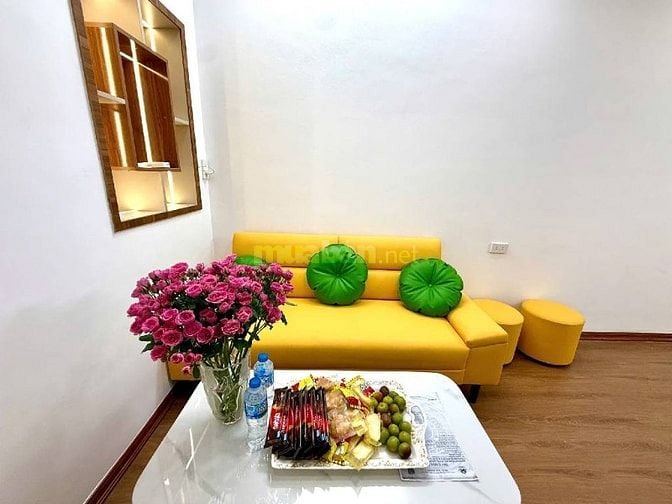 Căn hộ siêu phẩm tầng 1 mặt phố Tân Mai 2 PN, Bếp & phò