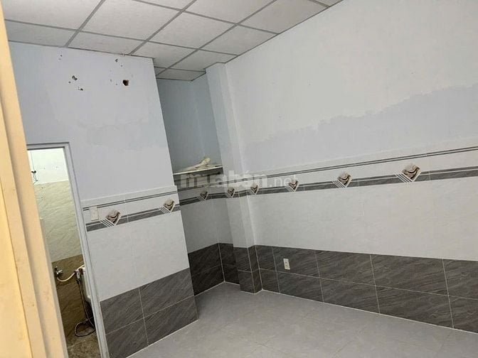 Cho thuê nhà nguyên căn mặt đường 6m , thông thoáng 