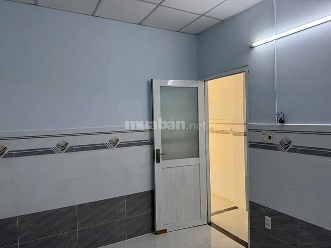 Cho thuê nhà nguyên căn mặt đường 6m , thông thoáng 