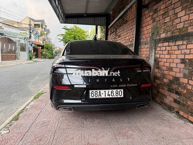VinFast Lux A 2019 bản Premium