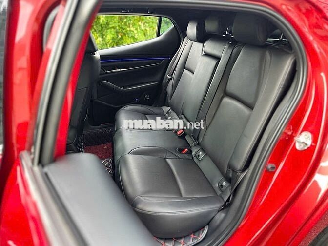 Mazda 3 sport luxury