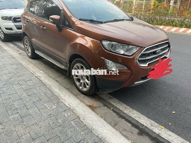 Ford EcoSport 2021 1.5 AT Titanium - 130000 km