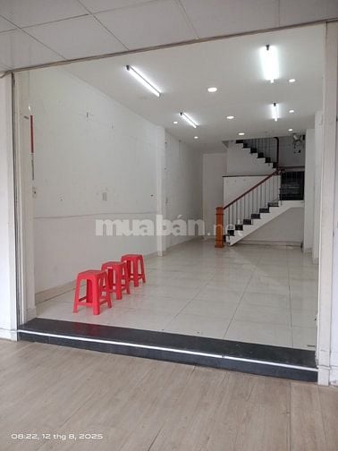 Mặt tiền 100m2, kinh doanh sầm uất đường Vườn Lài