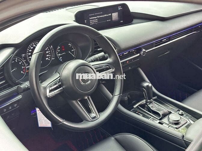 Mazda 3 sport luxury