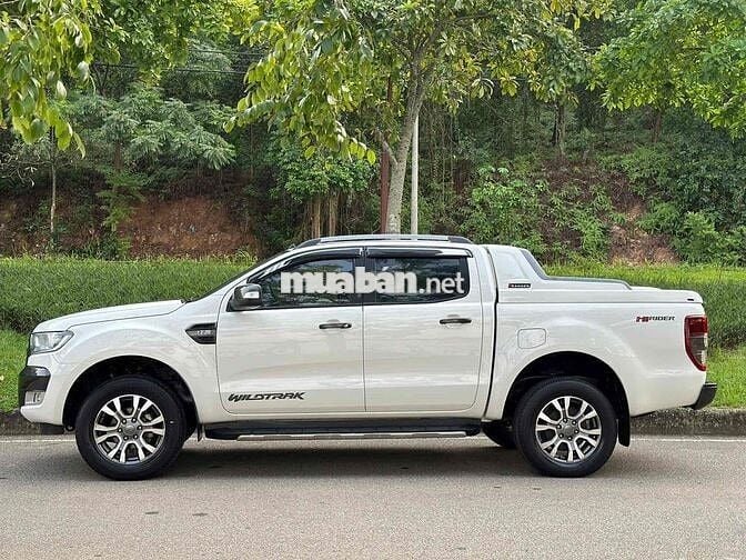 Ford Ranger 2017 Wildtrak 2.2 4x2 AT - 17000 km
