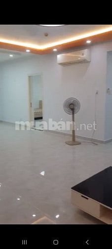 Cần cho thuê căn hộ chung cư hùng vương plaza