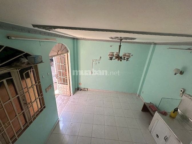 BÁN NHÀ CĂN GÓC NGUYỄN TRỌNG TUYỂN, P8, PHÚ NHUẬN CHỈ 3.7 TỶ