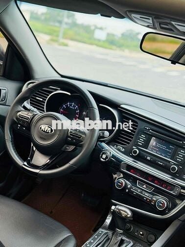 Kia Optima 2015 2.0 AT - 108000 km