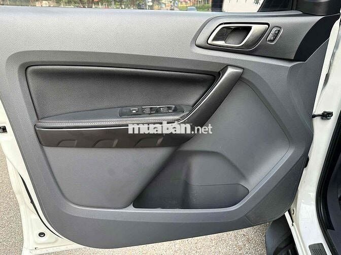 Ford Ranger 2017 Wildtrak 2.2 4x2 AT - 17000 km