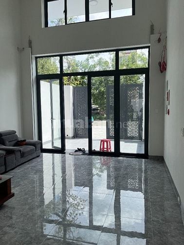 Cho thuê nhà mặt đường Trương Văn Bang , Quận 2 cũ 