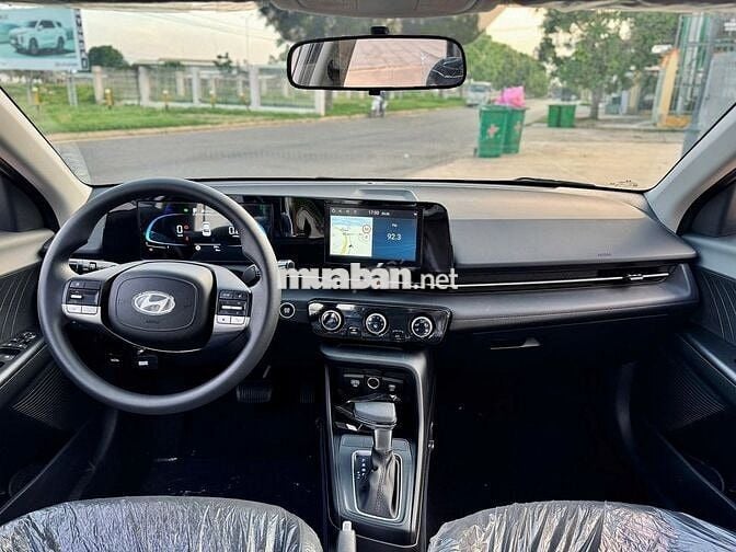 Hyundai Accent 1.5AT – Trả trước 108tr