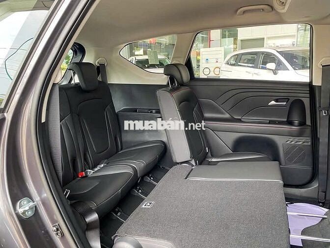 Hyundai Stargazer X – Trả trước 127tr