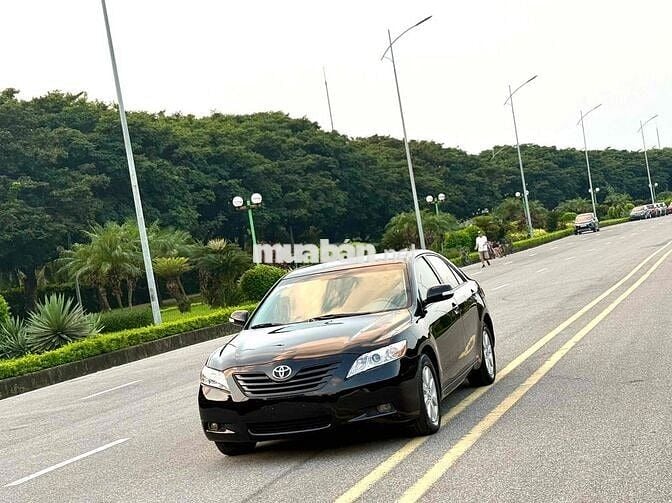 Toyota Camry 2007 LE 2.4 - 128000 km