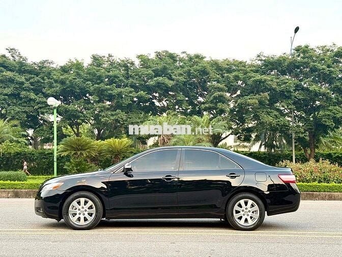 Toyota Camry 2007 LE 2.4 - 128000 km