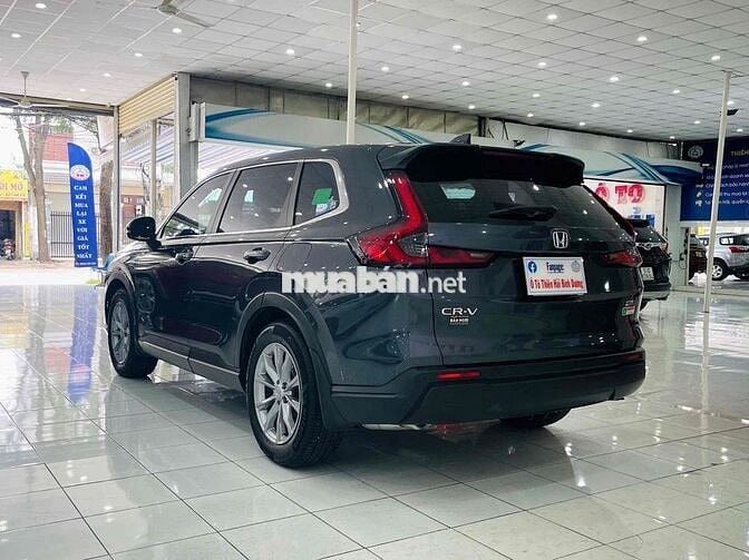 Honda CR V 1.5L 2024 siêu lướt như xe mới