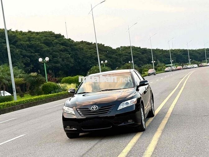 Toyota Camry 2007 LE 2.4 - 128000 km