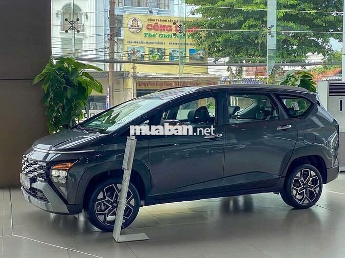 Hyundai Stargazer X – Trả trước 127tr