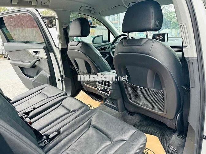 Audi Q7 2016 2.0 AT - 31000 miles zin