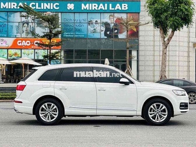 Audi Q7 2016 2.0 AT - 31000 miles zin