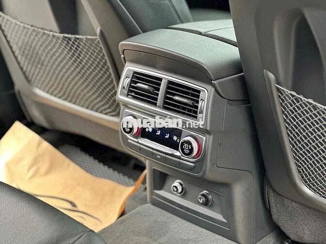 Audi Q7 2016 2.0 AT - 31000 miles zin