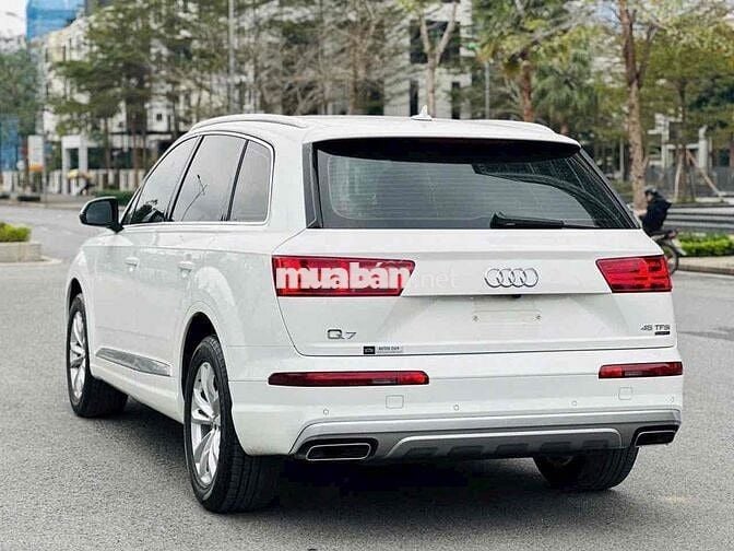 Audi Q7 2016 2.0 AT - 31000 miles zin