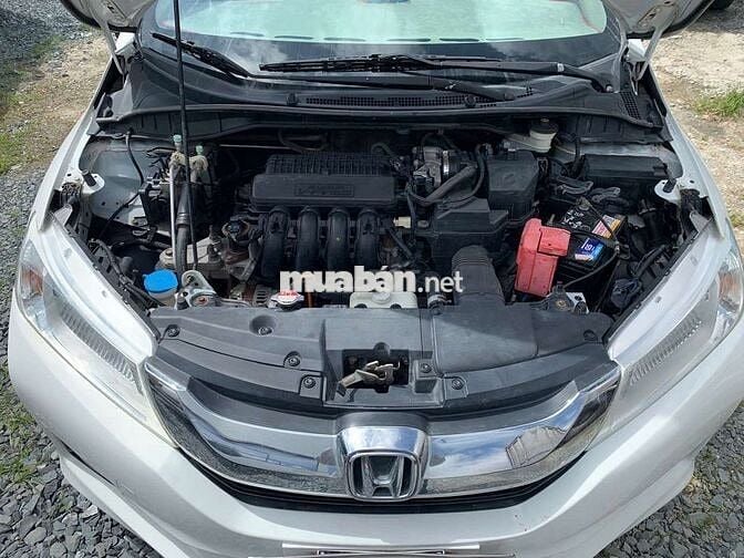 Honda City sản xuất 2016 1.5 AT - máy rin