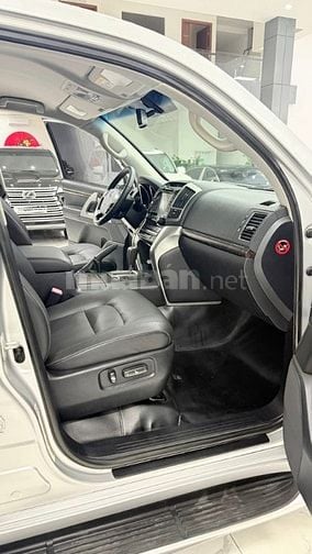 Bán Toyota Land Cruiser 4.6 V8, sản xuất 2015. xe siêu đẹp.