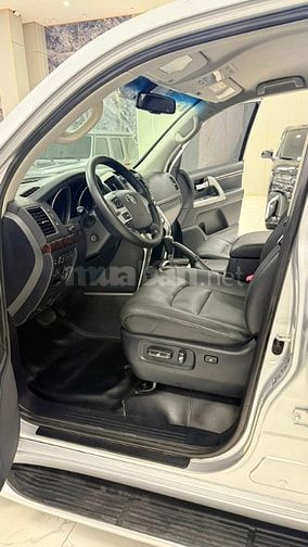 Bán Toyota Land Cruiser 4.6 V8, sản xuất 2015. xe siêu đẹp.