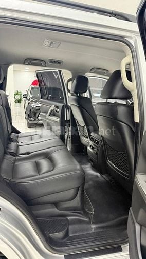 Bán Toyota Land Cruiser 4.6 V8, sản xuất 2015. xe siêu đẹp.