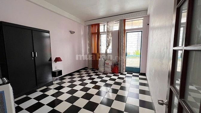 Bán nhà hẻm rộng Tân Định, phù hợp kinh doanh và cho thuê, 5 tầng