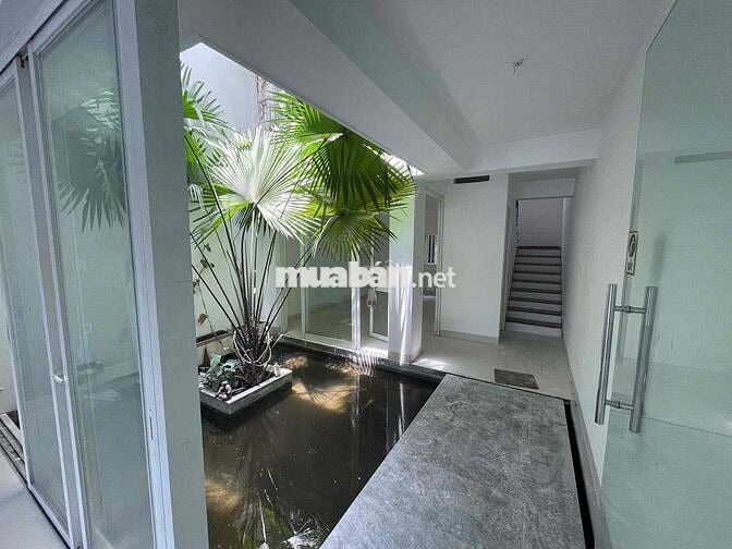 Cho thuê Nhà đẹp 3.5 Tầng Mặt Tiền Xuân Thuỷ , Hải Châu