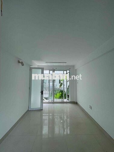 Cho thuê Nhà đẹp 3.5 Tầng Mặt Tiền Xuân Thuỷ , Hải Châu