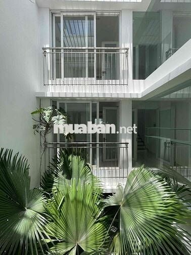 Cho thuê Nhà đẹp 3.5 Tầng Mặt Tiền Xuân Thuỷ , Hải Châu