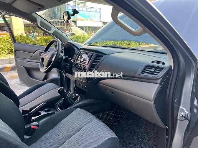 Mitsubishi Triton 2018 4x2 MT - 120000 km