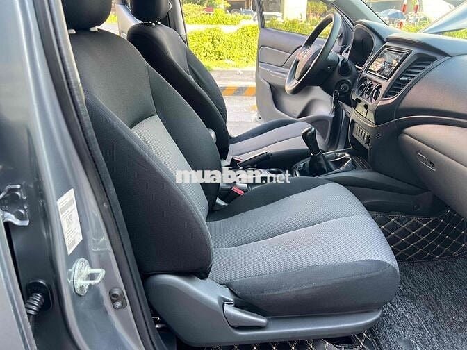 Mitsubishi Triton 2018 4x2 MT - 120000 km