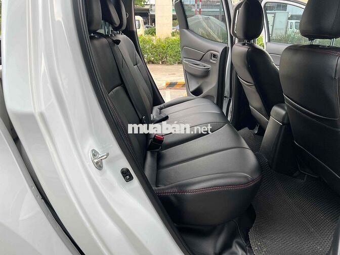 Mitsubishi Triton 2021 4x2 AT Mivec - 68000 km