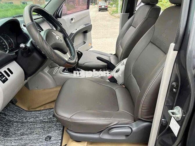 Mitsubishi Triton 2013 GLX 2.5 MT 4x2 - 180000 km