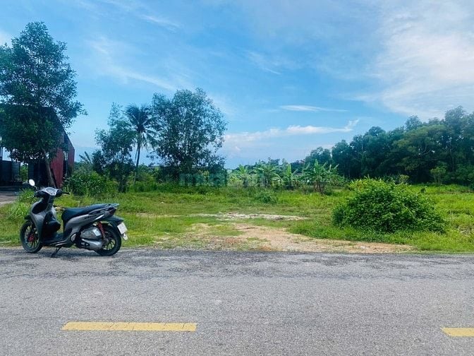 Siêu Phẩm Trung Tâm 7x28(184m2) 144m2 Thổ Cư Nguyễn Bỉnh Khiêm Tân An 