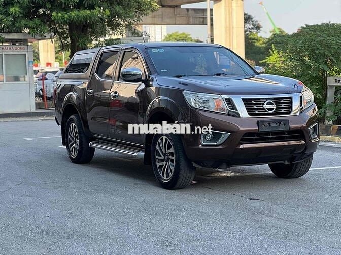 Nissan Navara 2016 SL 2.5 MT 4WD - 120000 km