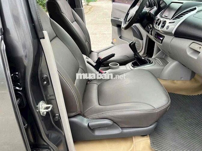 Mitsubishi Triton 2013 GLX 2.5 MT 4x2 - 180000 km