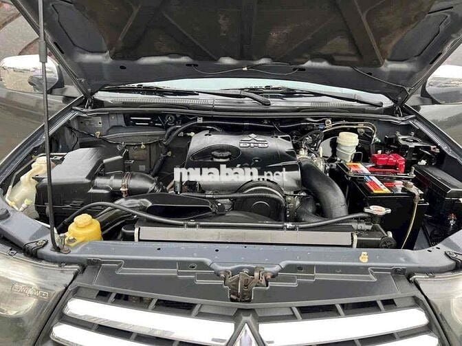 Mitsubishi Triton 2013 GLX 2.5 MT 4x2 - 180000 km