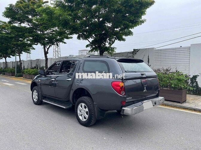 Mitsubishi Triton 2013 GLX 2.5 MT 4x2 - 180000 km