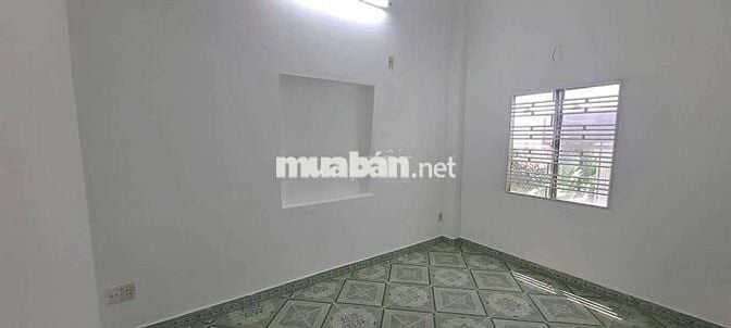 Cho thuê 3 tầng mặt tiền Nguyễn Hoàng. Hải Châu