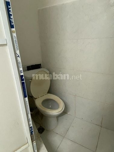 Share phòng trọ trong nhà nguyên căn, cách đường CMT8 chừng 50m