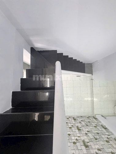 NHÀ ĐẸP GIÁ RẺ CHÍNH CHỦ CẦN BÁN GẤP