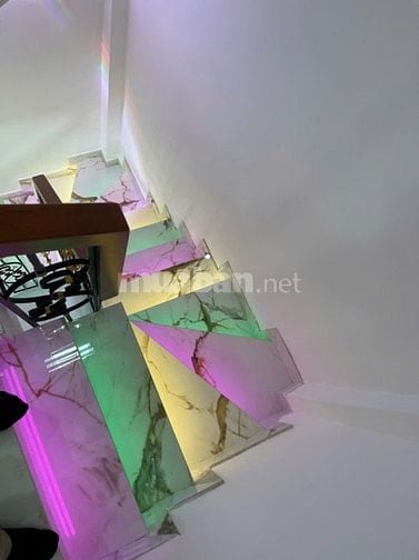 Nhà chính chủ, Q10, đẹp mới ở ngay, 1T 2L, 166/22A/...Hồ Bá Kiện, P15