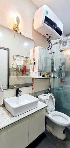 Giảm giá cực sâu nhà đường Hoàng Hoa Thám, Phú Nhuận, giá 2tỷ570
