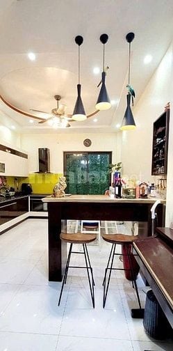 Giảm giá cực sâu nhà đường Hoàng Hoa Thám, Phú Nhuận, giá 2tỷ570