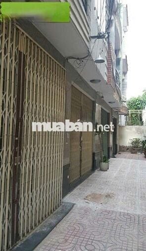 Cho thuê nhà nc 1 trệt 3 lầu có st - Nguyễn Đình Chính PN
